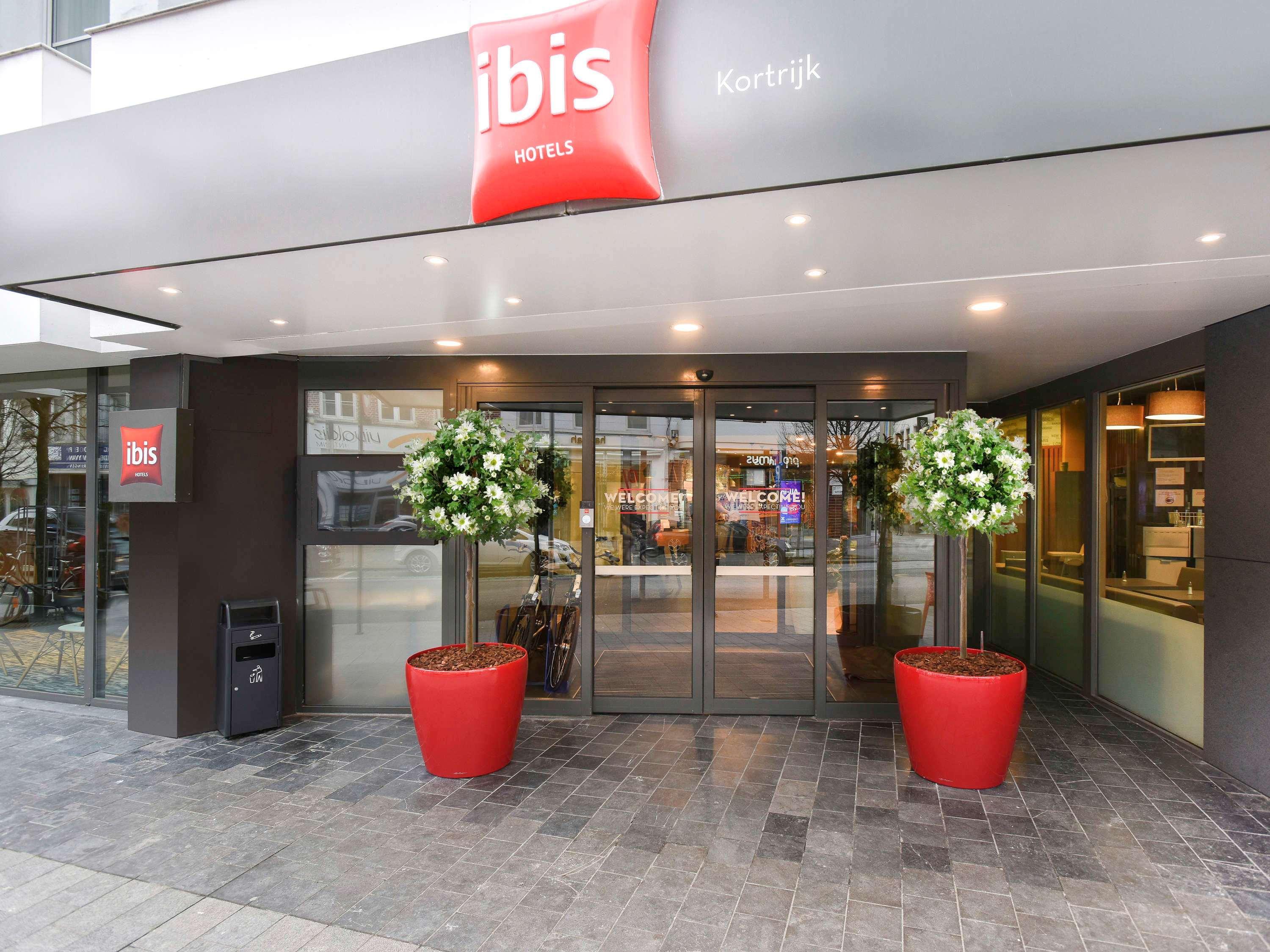 Ibis Kortrijk Centrum Exteriér fotografie